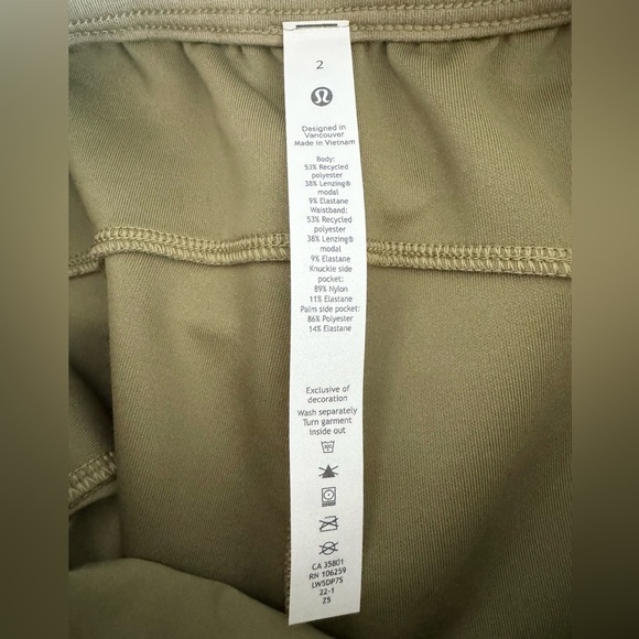 Lululemon Softstreme Relaxed High-Rise Pant - Picture 4 of 13